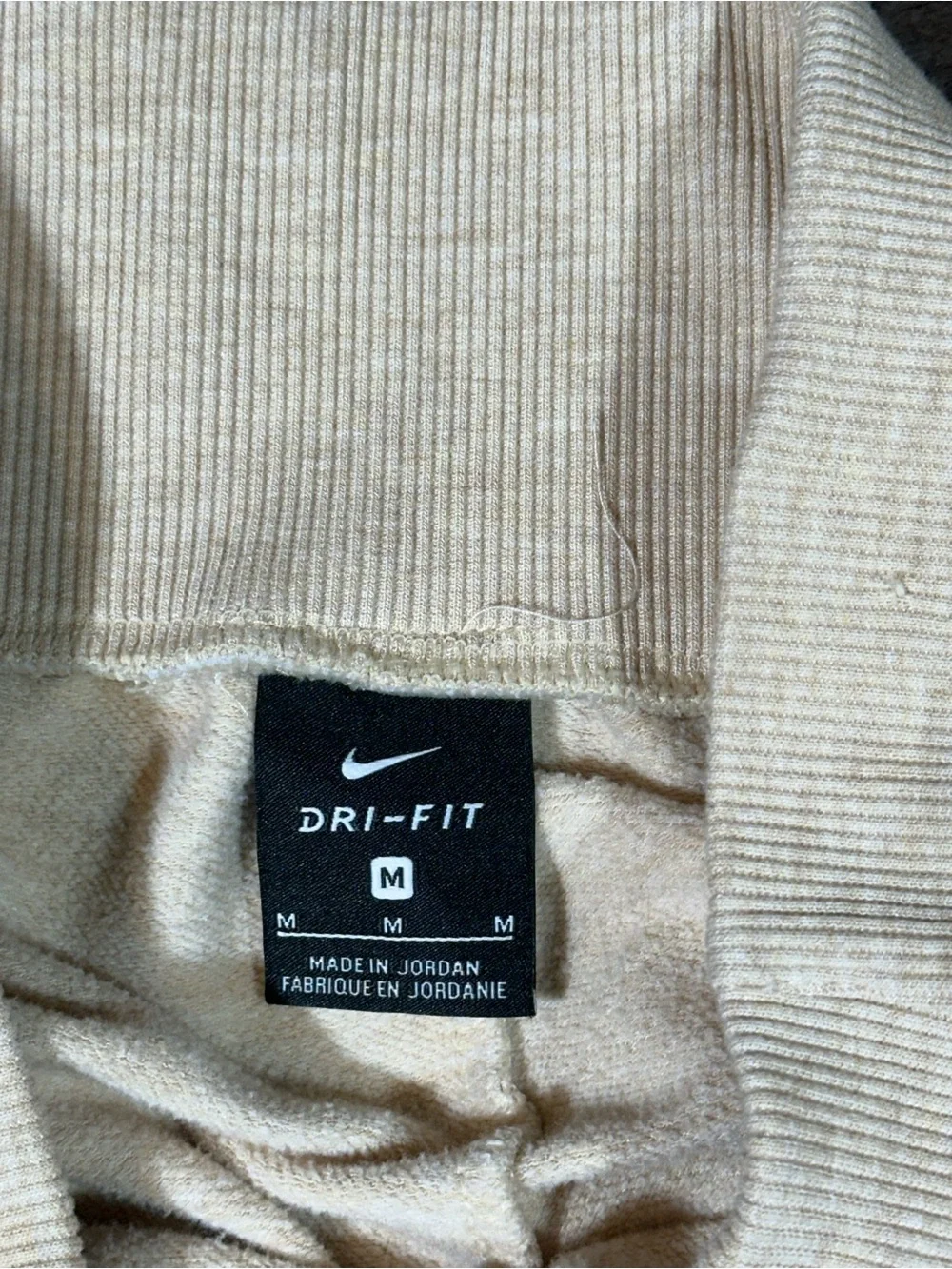 NIKE $70 YOGA FLOW Oatmeal Slim Fit Mid Rise 7/8 Ribbed Cuff Pants M - Picture 8 of 13